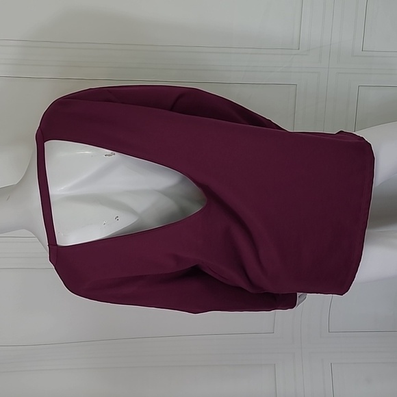 Victoria's Secret Sport SZ M Sweatshirt Plum Spell Out Athleisure Back Cut Out - Picture 6 of 10